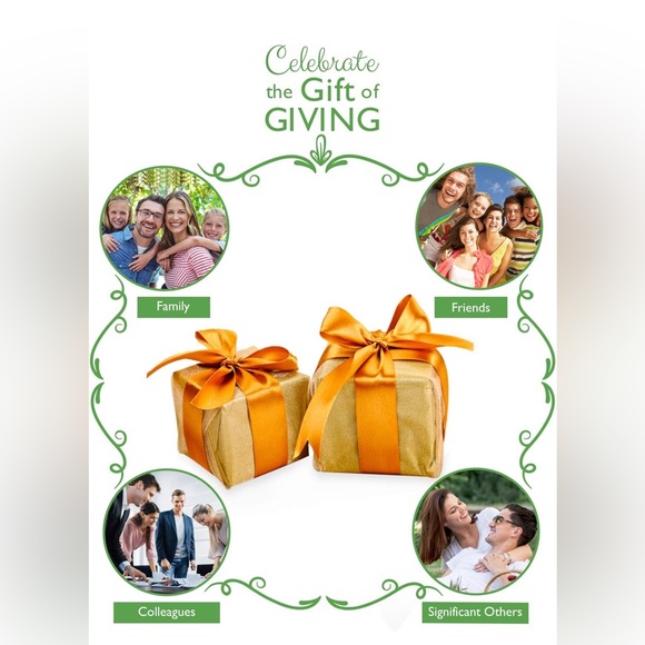 TravelNut Christmas Stocking Stuffer for Travel Large Hanging Toiletries Travel - Picture 4 of 4